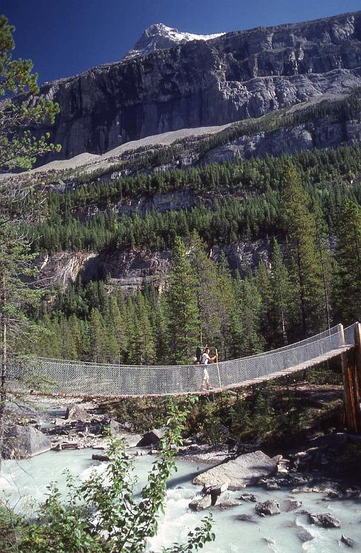 C Rockies 026 Sep-1981 Robson Hike.jpg